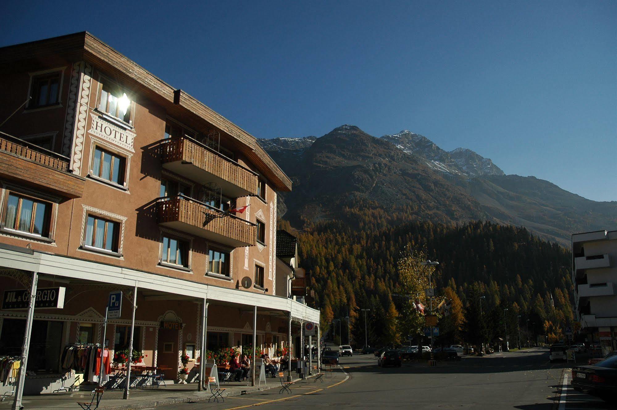 Hotel Corvatsch - Web Check-In Санкт-Мориц Экстерьер фото